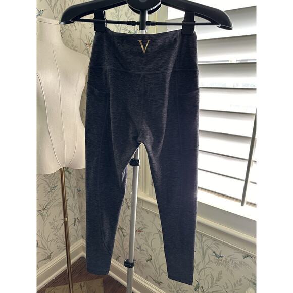 Victoria Secret Sport Knockout Purple Tight-Leggings Size 2 S w/ Side Pockets - Picture 1 of 8